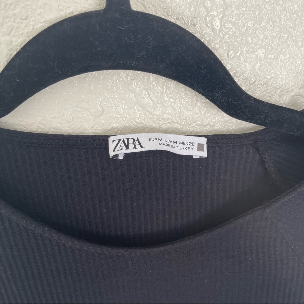 Zara Asymmetrical Black Crop Top Long Sleeve - Picture 8 of 8